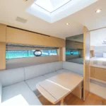 Trải nghiệm không gian cabin phòng nghỉ khi thuê du thuyền Ana Bella Princess