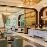 Không gian nhà hàng Marriott Resort Nha Trang phục vụ buffet sáng sang trọng