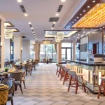 Không gian nhà hàng phục vụ buffet tại Melia Vinpearl Nha Trang Empire
