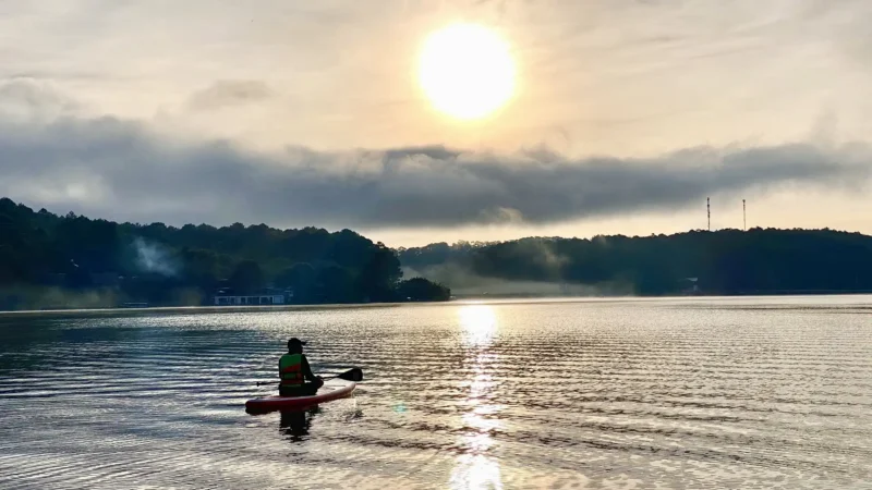 Half-day SUP and kayak tour on Tuyen Lam Lake: Misty sunrise, morning glow and sunset paddling